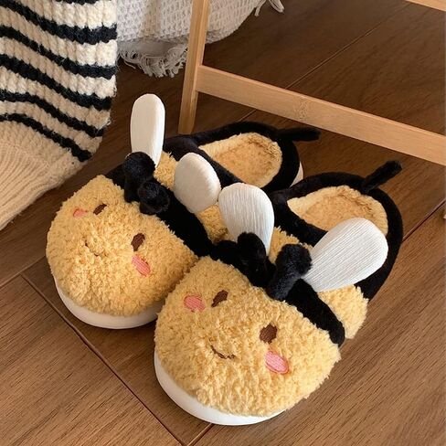 Gaolinci Cartoon Giraffe Cotton Slippers, Winter Indoor Outdoor Slippers for Women in Saudi Arabia