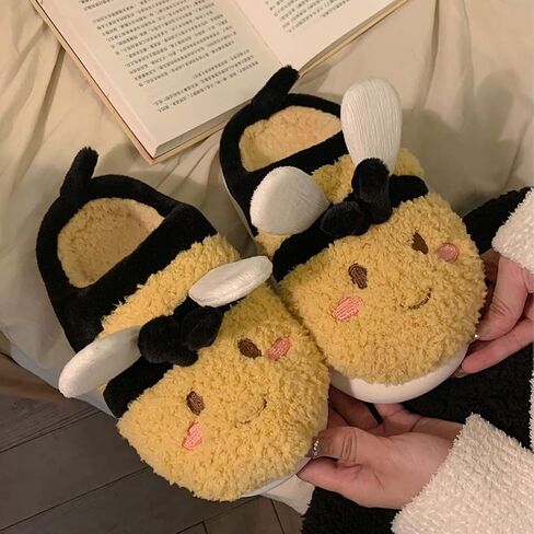 Gaolinci Cartoon Giraffe Cotton Slippers, Winter Indoor Outdoor Slippers for Women in Saudi Arabia