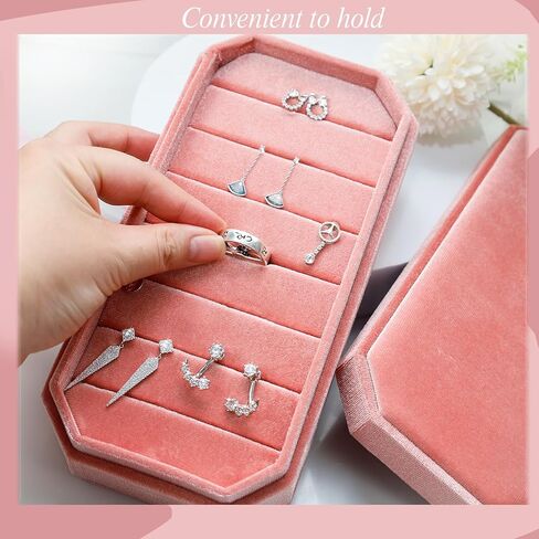 HCJEBX صندوق مجوهرات مخملي محمول منظم متعدد الوظائف حامل مجوهرات حامل حلق صندوق مجوهرات للسفر هدية مناسبة للنساء أو الفتيات (أزرق) in Kuwait