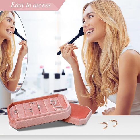 HCJEBX صندوق مجوهرات مخملي محمول منظم متعدد الوظائف حامل مجوهرات حامل حلق صندوق مجوهرات للسفر هدية مناسبة للنساء أو الفتيات (أزرق) in Kuwait