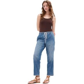 GAP Women's New Ease Jeans in Saudi Arabia