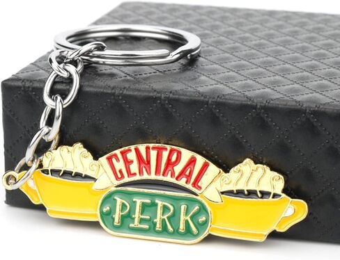 CHUQIU Friends TV Show البضائع المفاتيح ثقب الباب مونيكا إطار الباب المفاتيح للنساء أفضل هدية in Kuwait