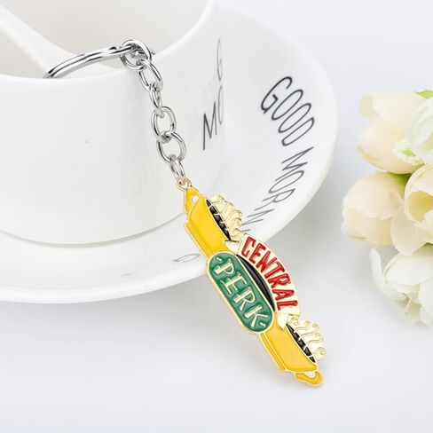 CHUQIU Friends TV Show البضائع المفاتيح ثقب الباب مونيكا إطار الباب المفاتيح للنساء أفضل هدية in Kuwait