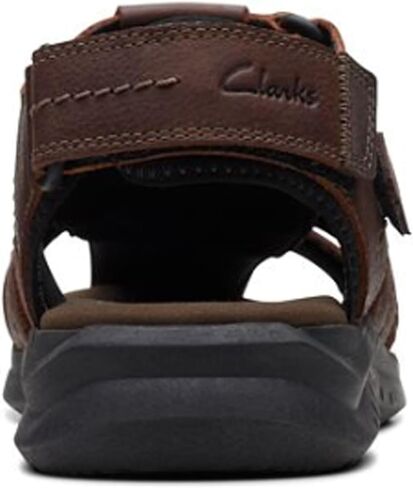 Clarks Men's Walkford Fish Flat Sandal in Saudi Arabia
