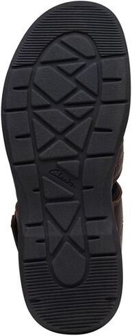 Clarks Men's Walkford Fish Flat Sandal in Saudi Arabia