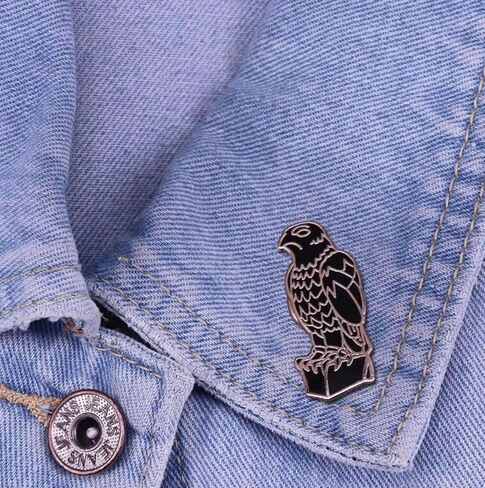 الصقر المالطي الأسود تمثال هاميت بوجارت المحقق الغموض نوير اللب الخيال فيلم رواية الجريمة PI المحقق الخاص الأشياء بأسمائها الحقيقية 1.1 "المينا شارة بدبوس in Kuwait