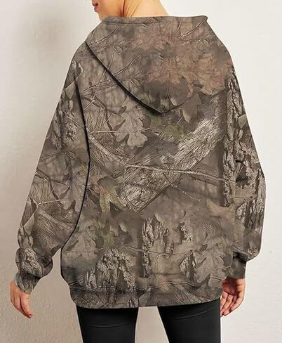 سترة Epsion النسائية ذات الأكمام الطويلة ذات القلنسوة ذات الأكمام الطويلة وطباعة أوراق القيقب، بلوفر مموه كاجوال in Kuwait