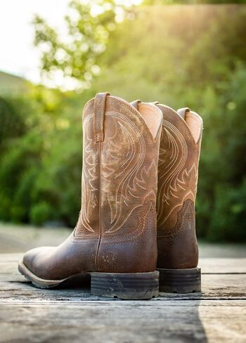 حذاء رجالي من Ariat Hybrid Rancher Western in Kuwait
