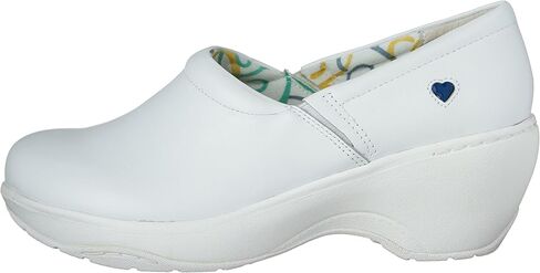 Nurse Mates Women's Bryar in Kuwait