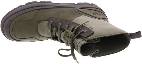 UGG UGG The Lug Womens Boot in Saudi Arabia