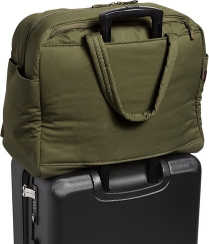 Vera Bradley Cotton Utility Travel Bag in Saudi Arabia