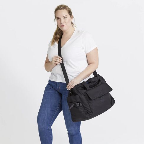 Vera Bradley Cotton Utility Travel Bag in Saudi Arabia