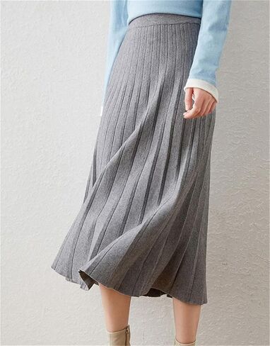 سترة نسائية من Beralst ذات ثنيات وتنانير متوسطة الطول in Kuwait