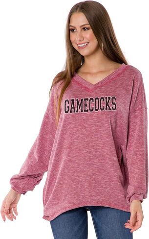 مجموعة ملابس فلاينج كولورز للنساء من الرابطة الوطنية لرياضة الجامعات | The Bailey II - تونيك مضلع مريح مغسول برقبة على شكل حرف V in Kuwait