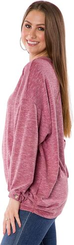 مجموعة ملابس فلاينج كولورز للنساء من الرابطة الوطنية لرياضة الجامعات | The Bailey II - تونيك مضلع مريح مغسول برقبة على شكل حرف V in Kuwait