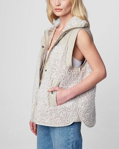 [BLANKNYC] Womens Luxury Clothing Quilted Sherpa Vest With Pockets, Comfortable & Stylish in Saudi Arabia