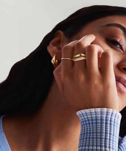 خواتم ذهبية Picuzzy للنساء، حلقات موجة مطلية بالذهب عيار 14 قيراط قابلة للتكديس العصرية مكونة من قطعتين خاتم للنساء مكعب زركونيا مجموعة خواتم مجوهرات عصرية هدية للنساء والفتيات المراهقات مقاس 5-10 in Kuwait