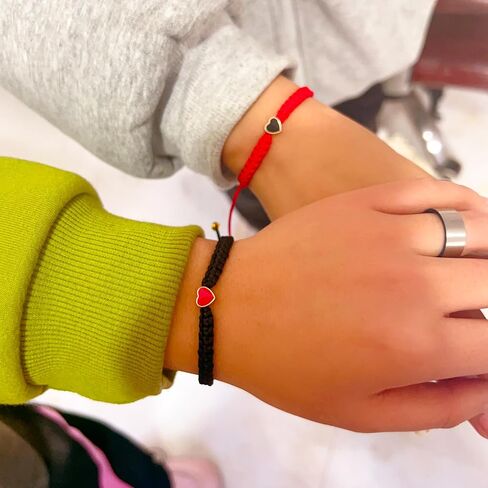 ZMANYIJEW مجموعة من 2 أساور ملونة متطابقة على شكل قلب، مجموعة أساور زوجين قابلة للتعديل، أساور طويلة المسافة للشركاء، أساور عيد الحب in Kuwait