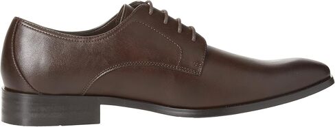 Amazon Essentials Men's Derby Shoe in Kuwait