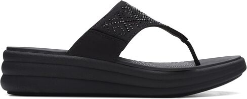 Clarks Women's Drift Way Flip-Flop in Kuwait
