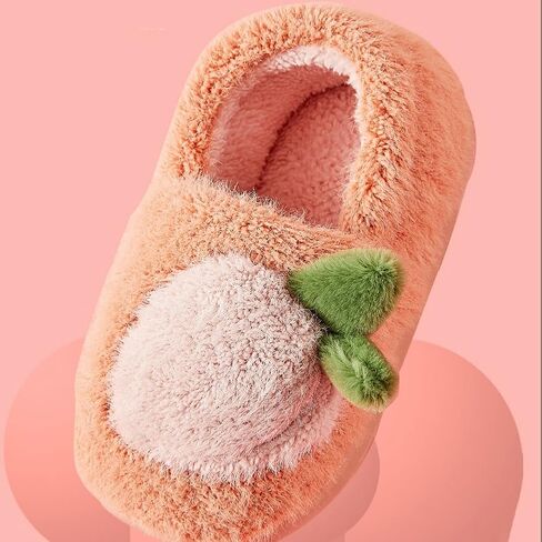 شباشب فراولة حلوة من tzxsny للأطفال الصغار أحذية منزلية مريحة للشتاء لطيفة للفتيات الصبيان شباشب منزلية من الصوف الدافئ مع رغوة الذاكرة in Kuwait