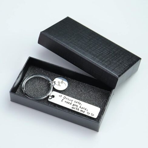 سلسلة مفاتيح درايف سيف لصديقها، Drive Safe I Need You Here With Me Love You، هدايا عيد الميلاد وعيد الحب والكريسماس للزوج والصديق والزوج، قيادة آمنة، مقاس S in Kuwait