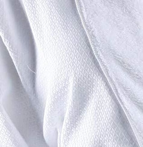 MONARCH Lined Waffle Spa Robe - Hotel Bathrobe in White Cypress in Saudi Arabia