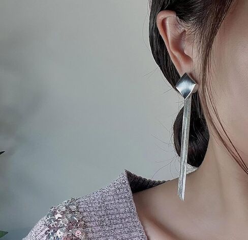 أقراط Veerady النسائية الطويلة المتدلية والشرابة لحفلات الزفاف ووصيفات العروس للفتيات والحفلات الراقصة سلسلة معدنية مجوهرات in Kuwait