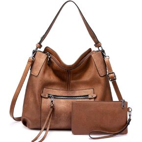 حقائب وحقائب يد للنساء من Realer Hobo، وحقائب كتف كبيرة الحجم مع شرابة in Kuwait