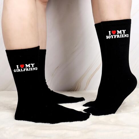 Moyel I Love My Boyfriend Socks هدايا لطيفة لصديقتك، هدايا مضحكة لصديقتك في الذكرى السنوية لعيد الحب، هدايا عيد ميلاد لها، جوارب I Heart My Boyfriend للنساء in Kuwait
