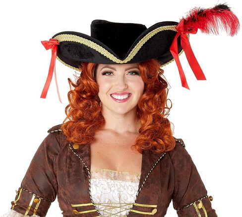 قبعة Lady buccaneer in Kuwait