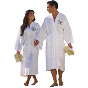 كلاسي برايد رداء للأزواج السيد والسيدة له ولها، مجموعة من قطعتين in Kuwait