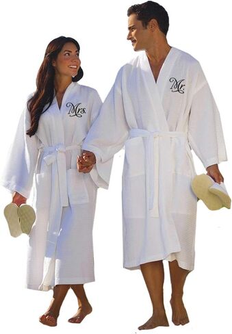 كلاسي برايد رداء للأزواج السيد والسيدة له ولها، مجموعة من قطعتين in Kuwait