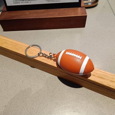 Pouoir Led كرة القدم المفاتيح الرجبي كرة القدم سلسلة المفاتيح هدية للرجال الرياضة حلقة رئيسية in Kuwait