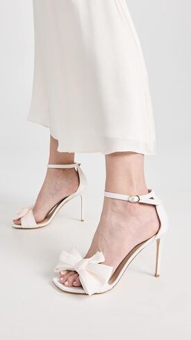 صندل نسائي من Stuart Weitzman Nudistcurve Love Knot مقاس 100 ملم in Saudi Arabia