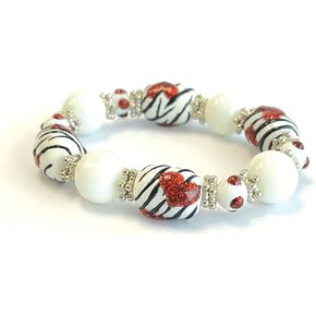 سوار عيد الحب - سوار على شكل قلب للنساء والفتيات in Kuwait