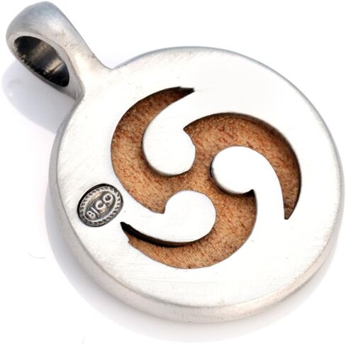 Bico 'Tre'' Pendant with Rosewood (EW2) in Saudi Arabia