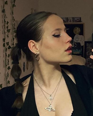 كورت سي بي عقد بقلادة بتصميم كوكب زحل قوطي من حجر الراين بتصميم جمجمة متقاطعة بنمط كوكب انمي نانا، قلادة بطبقات رائعة للنساء والفتيات، 19.6 انش (50 سم)، زنك، حجر الراين in Kuwait