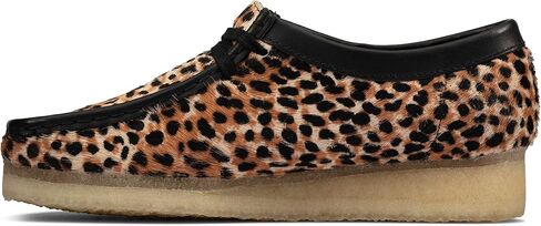 حذاء تشوكا Wallabee للنساء من Clarks، جلد شمع العسل، 35. 5 EU, جلد شمع العسل, 35.5 EU in Saudi Arabia