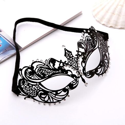JOYFISCO Masquerade Mask for Women Black Venetian Masquerade Mask for Mardi Gras Halloween Prom Ball Party Costume Accessory in Kuwait