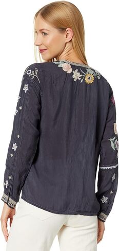 Johnny Was Catina Blouse in Saudi Arabia