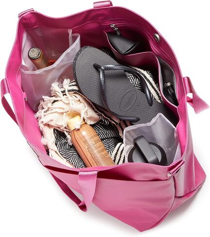 حقيبة Baggallini مغلفة Carryall in Kuwait