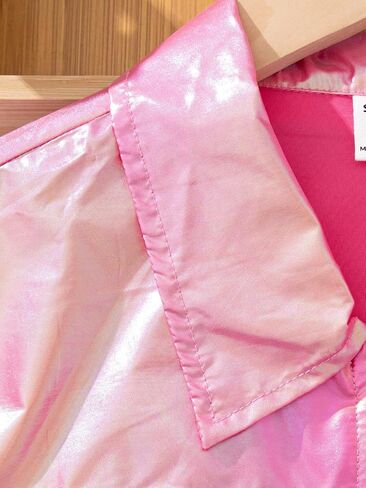 WDIRARA Girl's 2 Piece Holographic Outfit Flap Pocket Zip Up Jacket and Elastic Waist Pants Set in Saudi Arabia