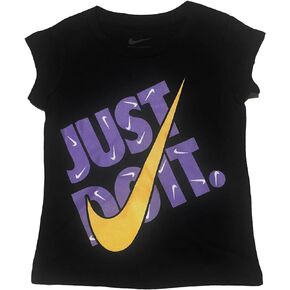 تيشيرت بيسبول برسومات جرافيكية للفتيات من نايك، وردي فاتح in Kuwait