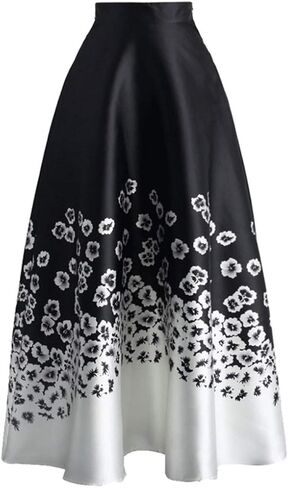 RED DOT BOUTIQUE 930 - تنورة طويلة طويلة بطباعة أفريقية بمقاس كبير in Kuwait