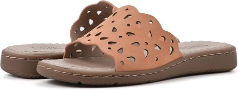 CLIFFS BY WHITE MOUNTAIN Women's Squad Sandal in Saudi Arabia