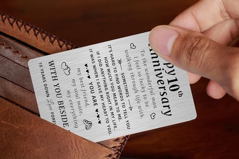 بطاقة هدايا للذكرى السنوية العاشرة السعيدة من بتزيزي، هدية 10 أعوام من بطاقات الذكرى السنوية للزفاف للرجال، إدراج محفظة معدنية رومانسية محفورة in Kuwait