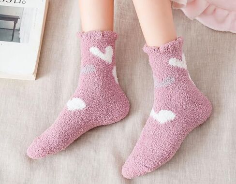 جوارب زغبية للنساء مع مقابض دافئة منفوشة، جوارب شبشب غير قابلة للانزلاق، جوارب شتوية سميكة مخملية سميكة للمستشفى والمنزل in Kuwait