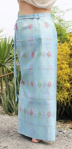 RaanPahMuang Brand Traditional Thailand Luxurious Silk Wrap Skirt Thai Formal Sarong, Medium, Busarakham - Navy Blue in Saudi Arabia