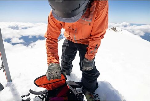 Dakine Men's Baron Gore-TEX Ski and Snowboard Gloves in Saudi Arabia